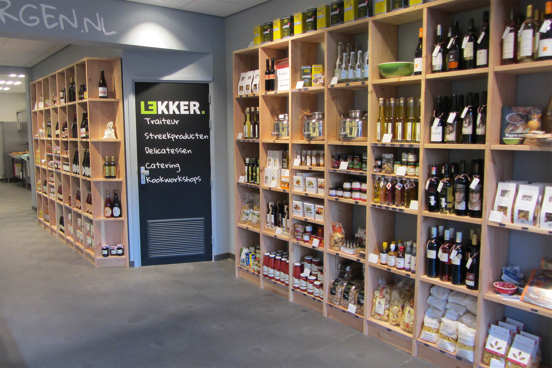 Zakelijk, winkel Driebergen, productenkast